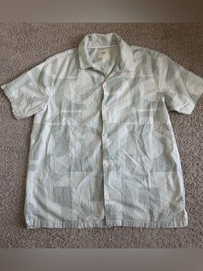 Folk Short Sleeve Button Up Shirt